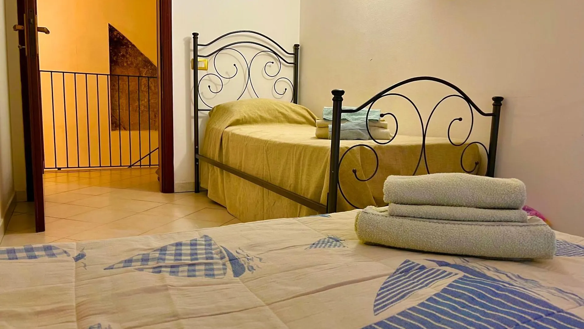 Santa Maria Le Grazie House Apartment Catania